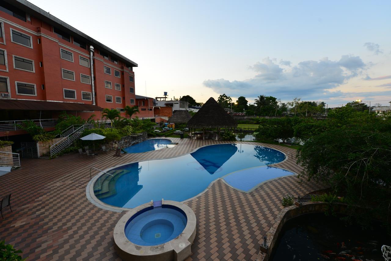 Gran Hotel De Lago - El Coca Puerto Francisco de Orellana Dış mekan fotoğraf